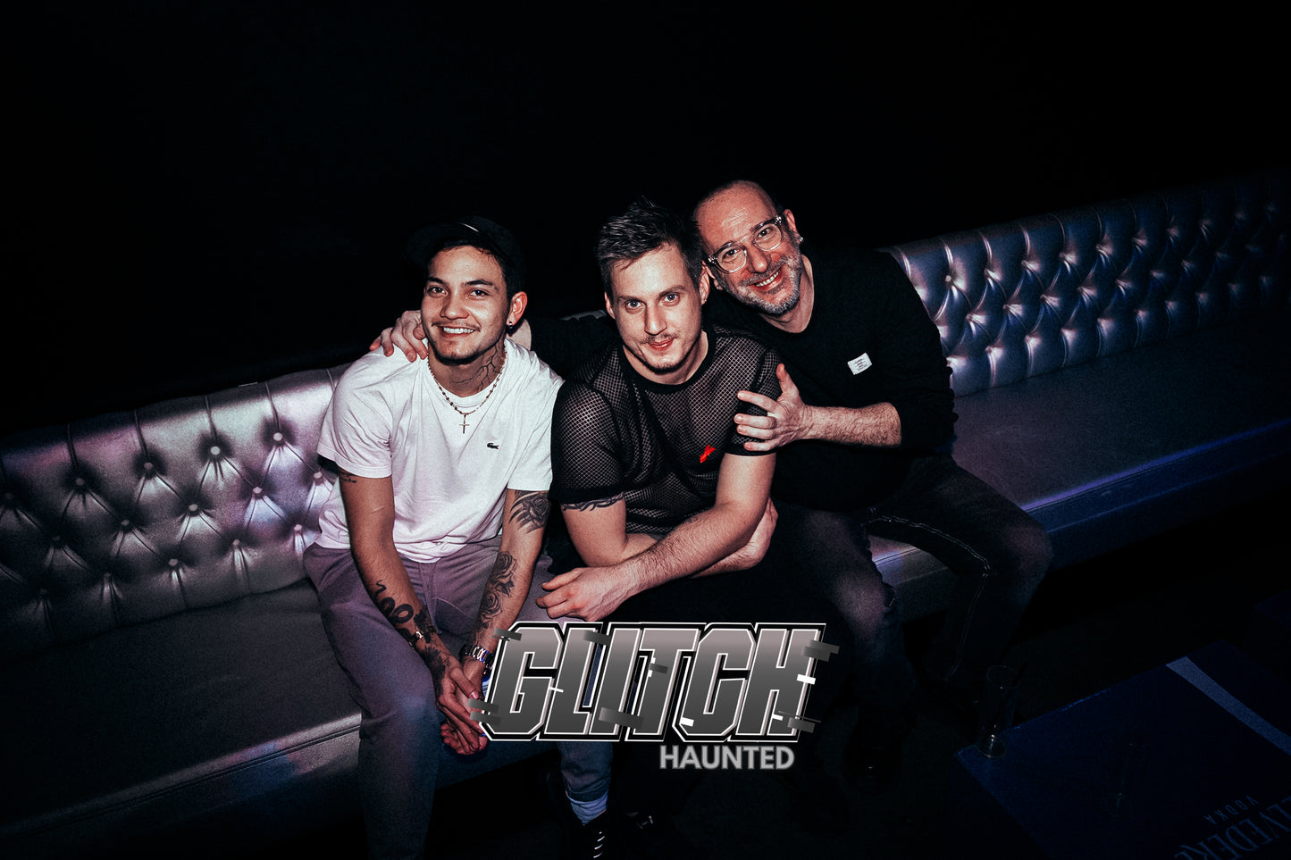 PHOTOS GLITCH : HAUNTED