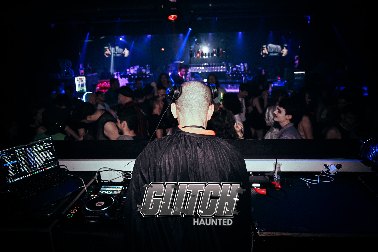 PHOTOS GLITCH : HAUNTED