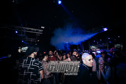 PHOTOS GLITCH : HAUNTED