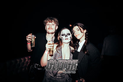 PHOTOS GLITCH : HAUNTED