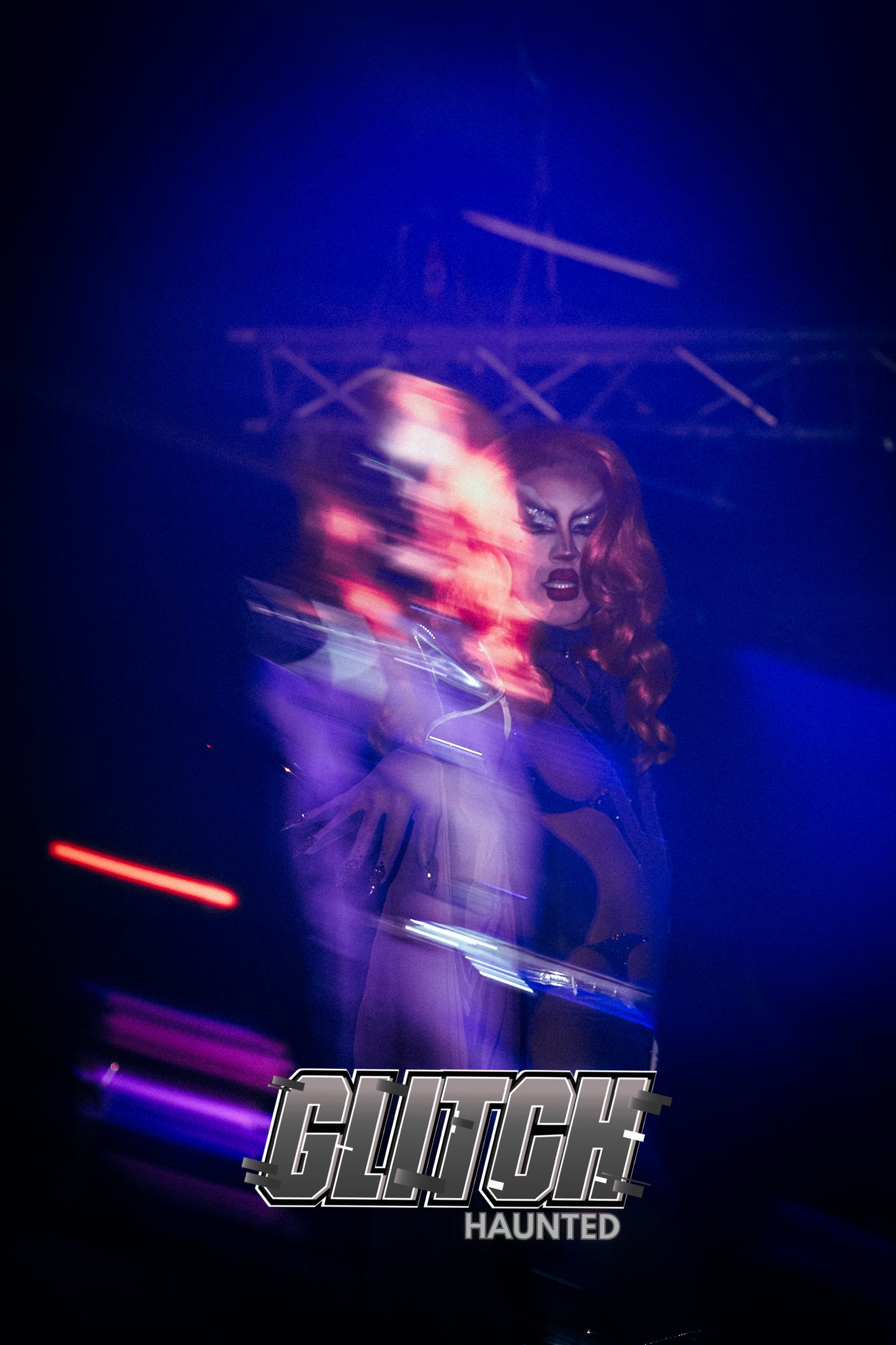 PHOTOS GLITCH : HAUNTED