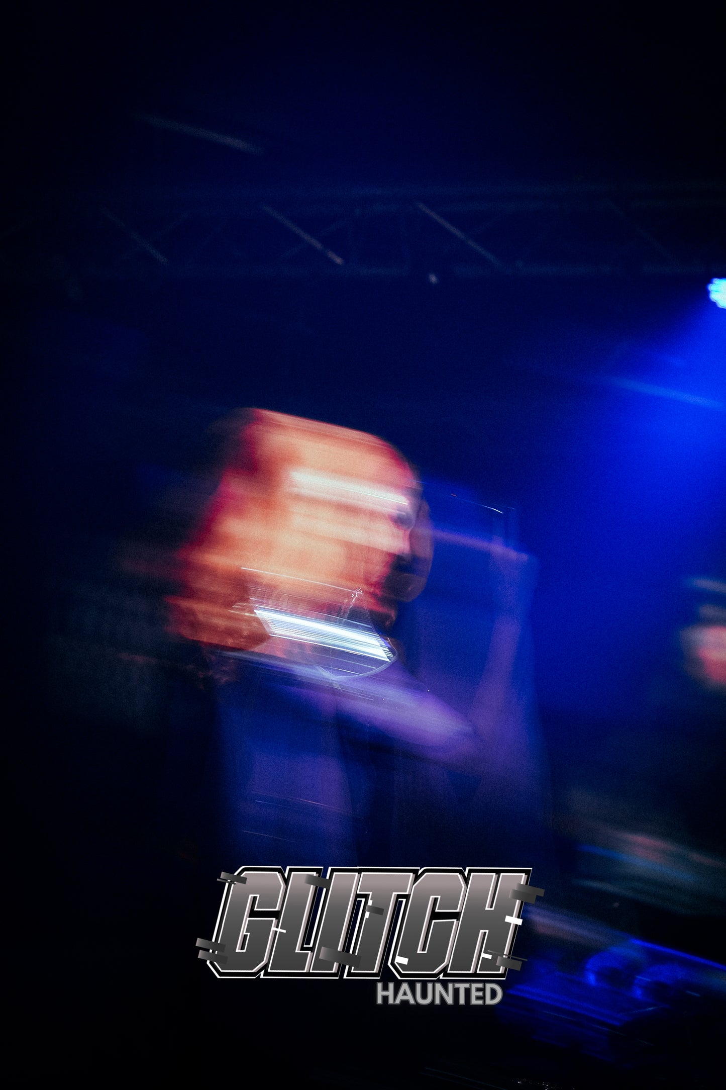 PHOTOS GLITCH : HAUNTED