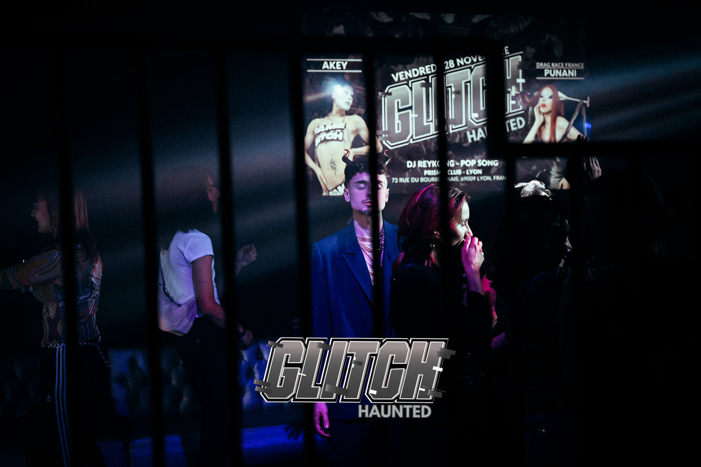 PHOTOS GLITCH : HAUNTED
