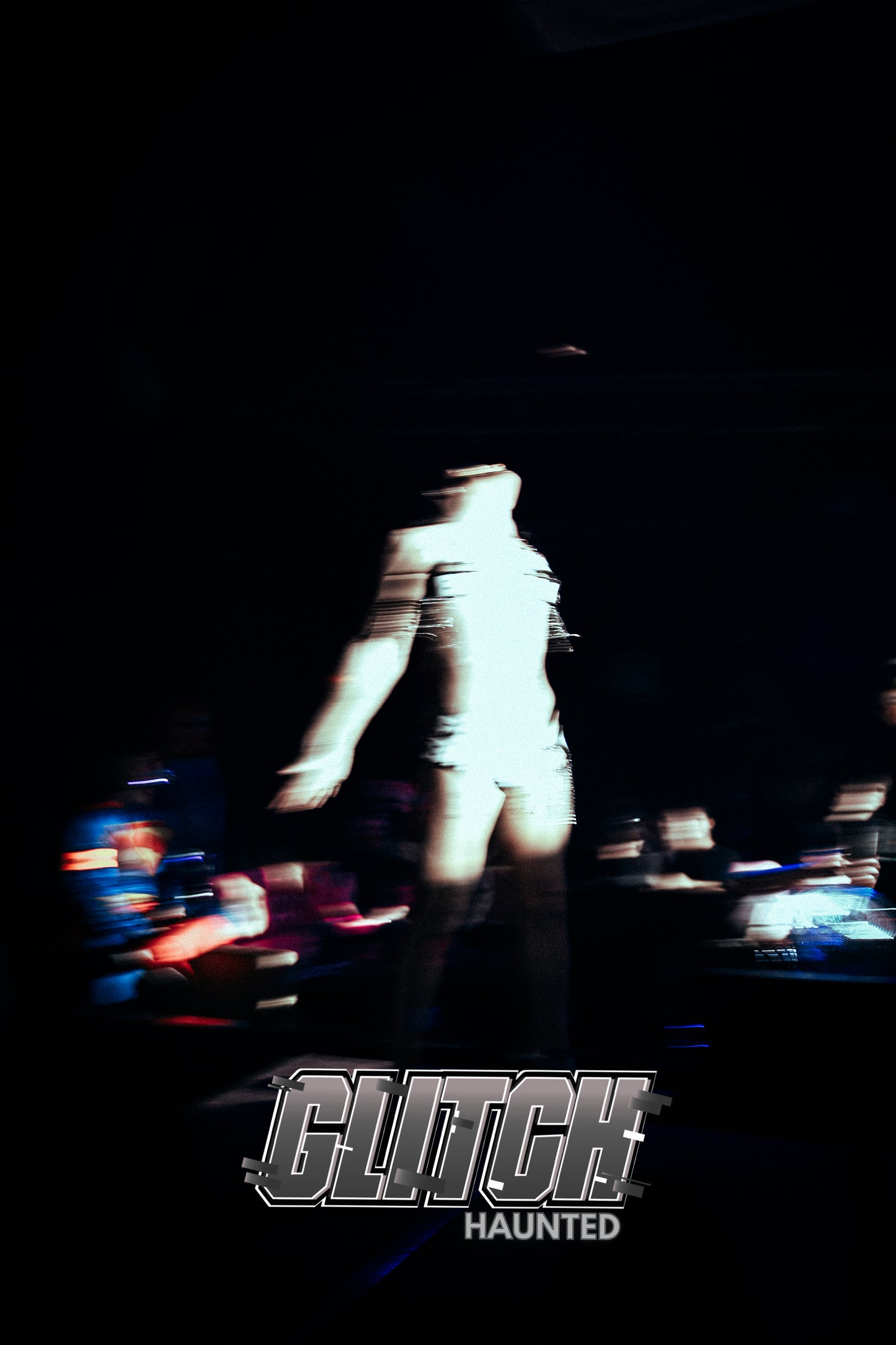 PHOTOS GLITCH : HAUNTED